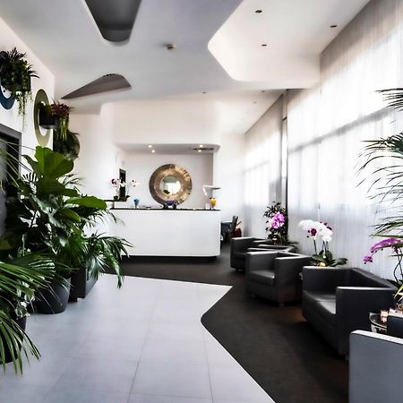 Loto Business Hotel Roma Exterior foto